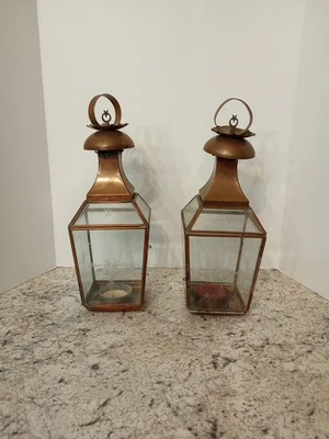 Lámpara de aceite turca Yuksel de vidrio grabado latón par de linternas de pastor antiguas Foto 1 de 4