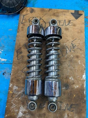 MONTAJE AMORTIGUADOR TRASERO OEM SUZUKI INTRUDER VS700 VS750 VS800 S50 Foto 1 de 4