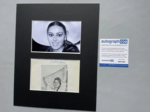 DALIAH LAVI († 2017) signed Passepartout 24x30 Autogramm autograph + ACOA COA - Bild 1 von 2