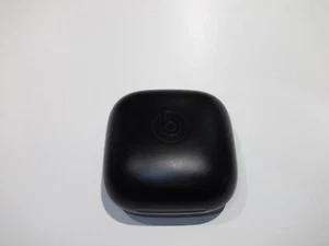 GENUINE ORIGINAL Apple Beats by Dr. Dre Powerbeats Pro Black Charging Case ONLY - Picture 1 of 6