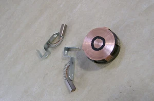 GENUINE LUCAS ACR ALTERNATOR SLIP RING & NEW SET OF BRUSHES LAX31-322 UAB102 - Picture 1 of 7