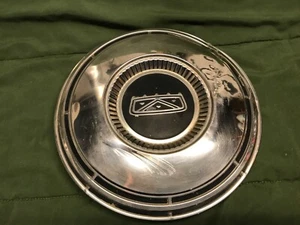 1967 1968 FORD TORINO FAIRLANE HUB CAP DOG DISH 10” MERCURY CYCLONE GT MUSTANG - Picture 1 of 3