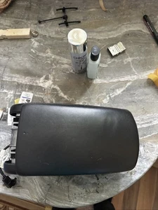 Audi A6 4F Autotelefon mit Armlehne 4F0971178c Bj 2006 - Bild 1 von 9