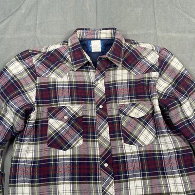 Wrangler Quilted Flannel Shirt Jacket Men's Large Red Plaid Pearl Snap Shacket - Image 1 of 4