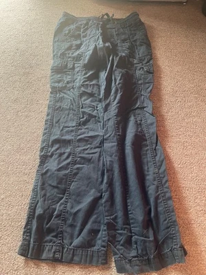 Lote de 3 Calças Leggings Femininas Shorts Cargo Tamanho S Old Navy Style & Co Champion - Imagem 1 de 3