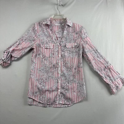 Blusa para mujer New York & Company talla M abotonada floral manga enrollada rosa Foto 1 de 4