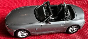 Kyosho BMW Z4 1:18 Silver Dealer Edition Rare - Picture 1 of 8