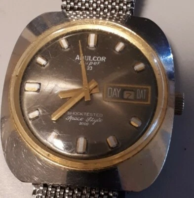 VINTAGE MEN'S GERMANY WATCH "AMULCOR"(RUHLA) SUPER 23 SPACE STYLE , NOT WORKING - Image 1 of 4
