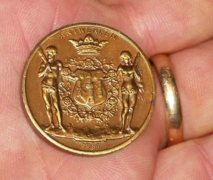 1981 ANTWERPEN BELGIUM AMV MARKTHANDELAARS MARKET 100 SINJOREN DÓLAR MONEDA JETON - Imagen 1 de 4