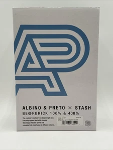 Medicom Bearbrick Albino & Preto x Stash 100% y 400% 2021 Firmado Nuevo - Imagen 1 de 18