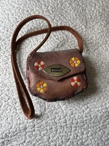 Vintage Children's Handmade Structured Leather Bag Embossed Leaf Flowers Mexico - Picture 1 of 12
