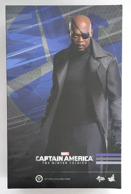 Figura Capitán América Avengers 2016 Hot Toys MMS315 MCU Nick Fury escala 1/6 12" Foto 1 de 4