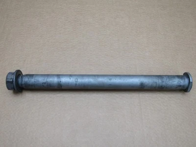 BMW S1000RR 2011 rear spindle (10265) - Imagem 1 de 4