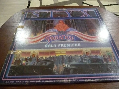Styx Paradise Theatre Vintage LP A&M ‎SP3719 Laser Hologram STYX - Image 1 of 4