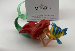 Hallmark Keepsake 2025 Amicizia Fintastica Disney la Sirenetta - Foto 1 di 5