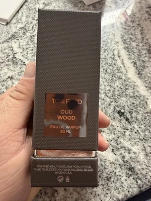 Tom Ford Oud Wood 1,7 OZ Unisex Eau de Parfum - Nueva Caja Sin Sellar Foto 1 de 4