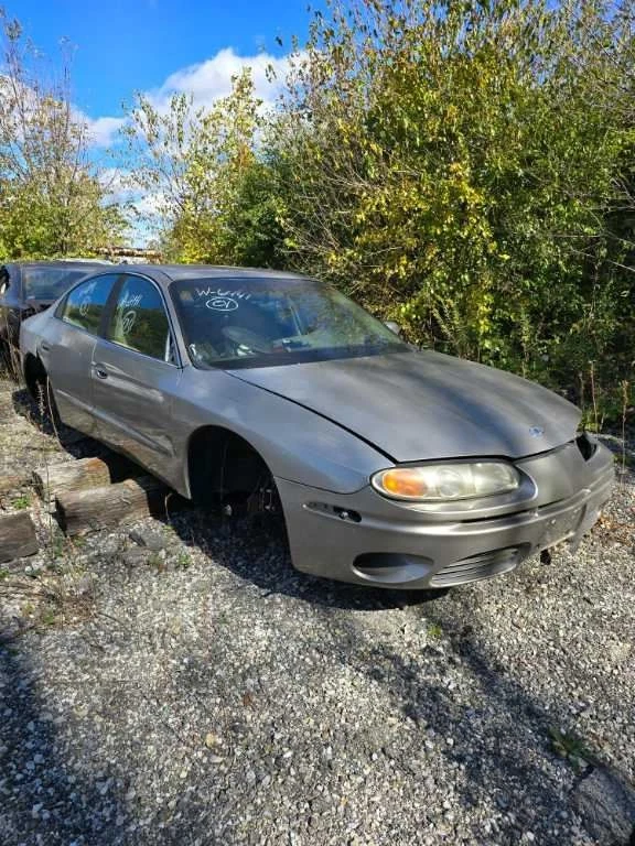 Caja de fusibles motor a través de VIN 14125814 compatible con 01 AURORA 318494 Foto 1 de 4