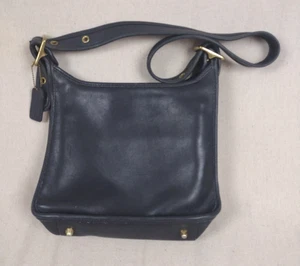 Vintage Coach Tasche Handtasche 9966 USA schwarz Leder Crossbody Reißverschluss Nichtraucher  - Bild 1 von 15