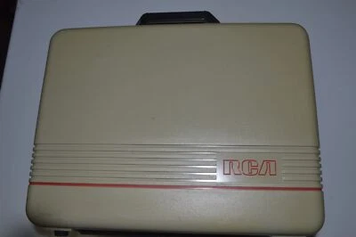 TA RCA VHS-C Camcorder Solid State Image- CC175- Hard Shell Case (QJH47) - Image 1 of 4