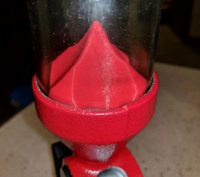 Deflector de polvo de alimentación positiva para dispensador de polvo Hornady L-n-L Foto 1 de 3