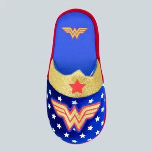 NEW! Girl's Wonder Woman Slippers (Two Sizes Available) NWT - Picture 1 of 3