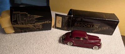 The Brooklin Collection 1941 Packard Clipper BRK 18 en caja Foto 1 de 4