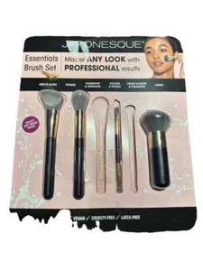 Japonesque Essential Brush Gift Set 4 Pieces - Picture 1 of 2