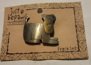 PIN DE PERRO ""PECAS"" DE COLECCIÓN PELTRE JUST BEPAWS por RELAJADO DÉCADA DE 1990 NUEVO CARDADO - Imagen 1 de 2