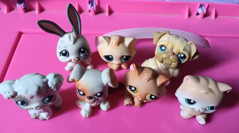 Littlest Pet Shop Lot (7) Cover
