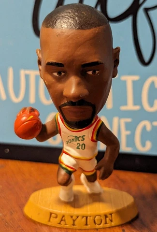 Corinthians Gary Payton Sonics Vintage 1997 Loose Mini Basketball Figure Cover