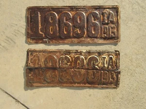 Very hard to find PAIR of Original 1913 Iowa ,IA Metal License Plates - Picture 1 of 3