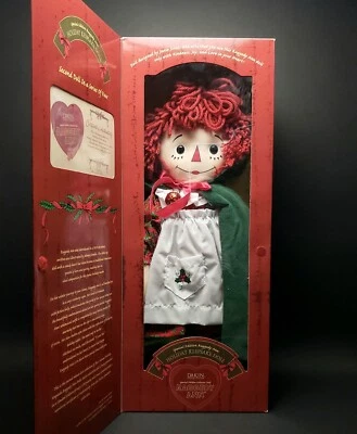 Raggedy Ann Dakin 2000 Special Edition Christmas Doll 2nd in series of 4 -NOS - Image 1 of 4