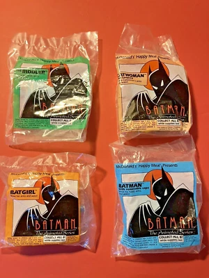 4 brinquedos Batman McDonalds HappyMeal, NOVO, LACRADO, Batgirl, Mulher-Gato, Charada, 1993 - Imagem 1 de 4