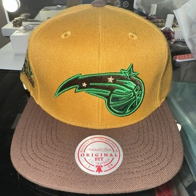 Mitchell & Ness Snap Back NBA Orlando Magic Beef & Broccoli 15 aniversario Foto 1 de 4