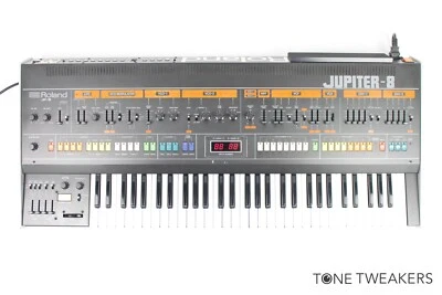 Roland Jupiter-8 sorgfältig generalüberholter Synthesizer PRO VINTAGE SYNTH HÄNDLER - Bild 1 von 4