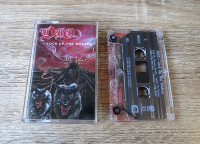 DIO Lock Up the Wolves Cassette Tape 1990 NM VERTIGO Black Sabbath AC/DC Warlock Foto 1 de 2