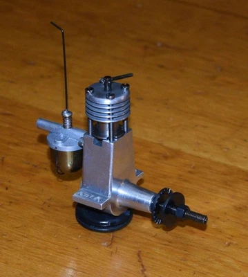 1946 Allouchery 1.25cc Diesel replica? model airplane engine vintage motor CL FF - Image 1 of 4