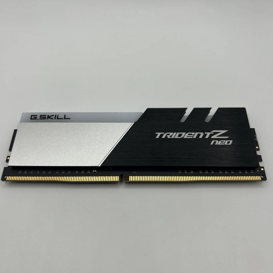 G.SKILL Trident Z Neo Series (XMP) DDR4 RAM 16GB , Model: F4-4000C18D-32GTZN - Image 1 of 2