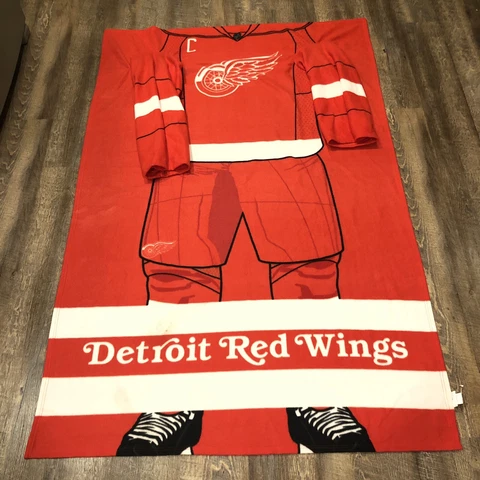 Detroit Red Wings Blanket Shirt Red NHL Hockey Unisex Northwest 68x45 READ Cover