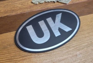 UK schwarz & silber Ausweisschild selbstklebend Acryl Fahrrad Auto Roller Abzeichen 3,75" - Bild 1 von 1