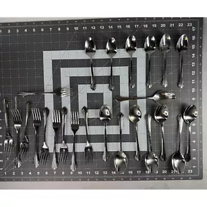 24 piece Oneida Repose Replacement Flatware Forks & Spoons - Picture 1 of 5