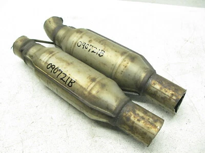 11-17 宝马 F10 550i xDRIVE 4.4 EXHAUST MUFFLER 响应器 左右 原始设备制造商 090721B — 第 1/4 张图片