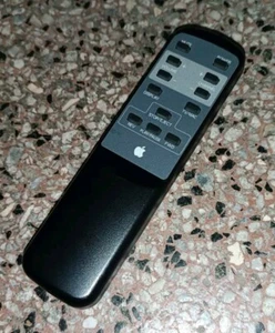 Apple Remote Control Macintosh TV Performa 6300 5400 5500 TAM 20th Anniversary - Bild 1 von 2