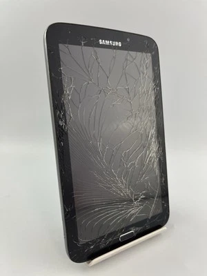 Samsung Galaxy Tab 3 SM-T210 Black 7" 3MP Android Tablet Faulty Cracked #A - Image 1 of 4