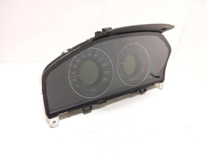 VOLVO V70 I LV Kombiinstrument 31254535AA 69199660U 2.40 Petrol 106kw 20547229 - Bild 1 von 4