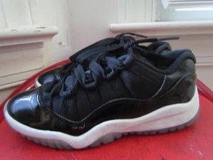 NIKE AIR JORDAN 11 RETRO LOW "SPACE JAM" JUNGEN BASKETBALLSCHUHE GRÖSSE 1,5Y - Bild 1 von 6