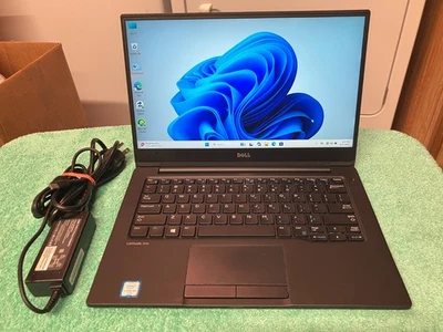 Dell Latitude 7370, Intel M5-6Y54, 8 GB - 256 GB NVMe SSD Windows 11 Pro 25H2 - Image 1 of 4