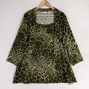 Susan Graver Top 2X Green Leopard Print Liquid Knit Square Neck 3/4 Sleeve - Picture 1 of 8