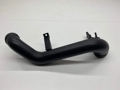 Ford Focus ST intercooler intake pipe MK2 2006 - Image 1 of 4