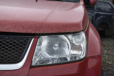 2009 SUZUKI GRAND VITARA VVT+ 1.6 PETROL PASSENGER SIDE HEADLIGHT - Image 1 of 4